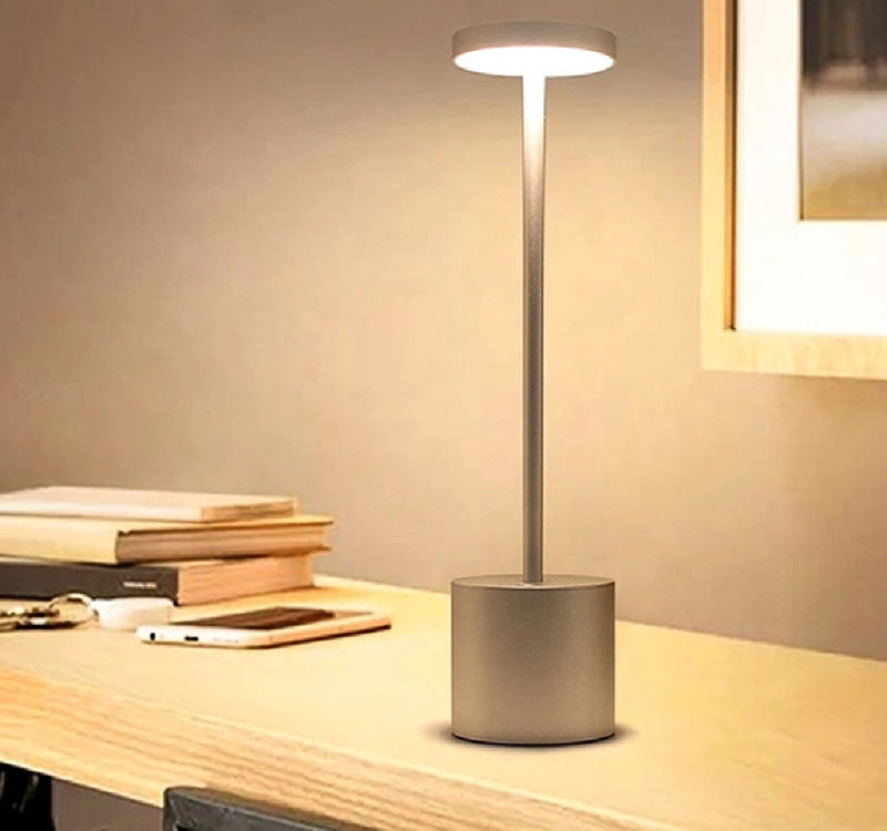 Luminária De Mesa Recarregável LED [SUPER PROMOÇÃO🔥]